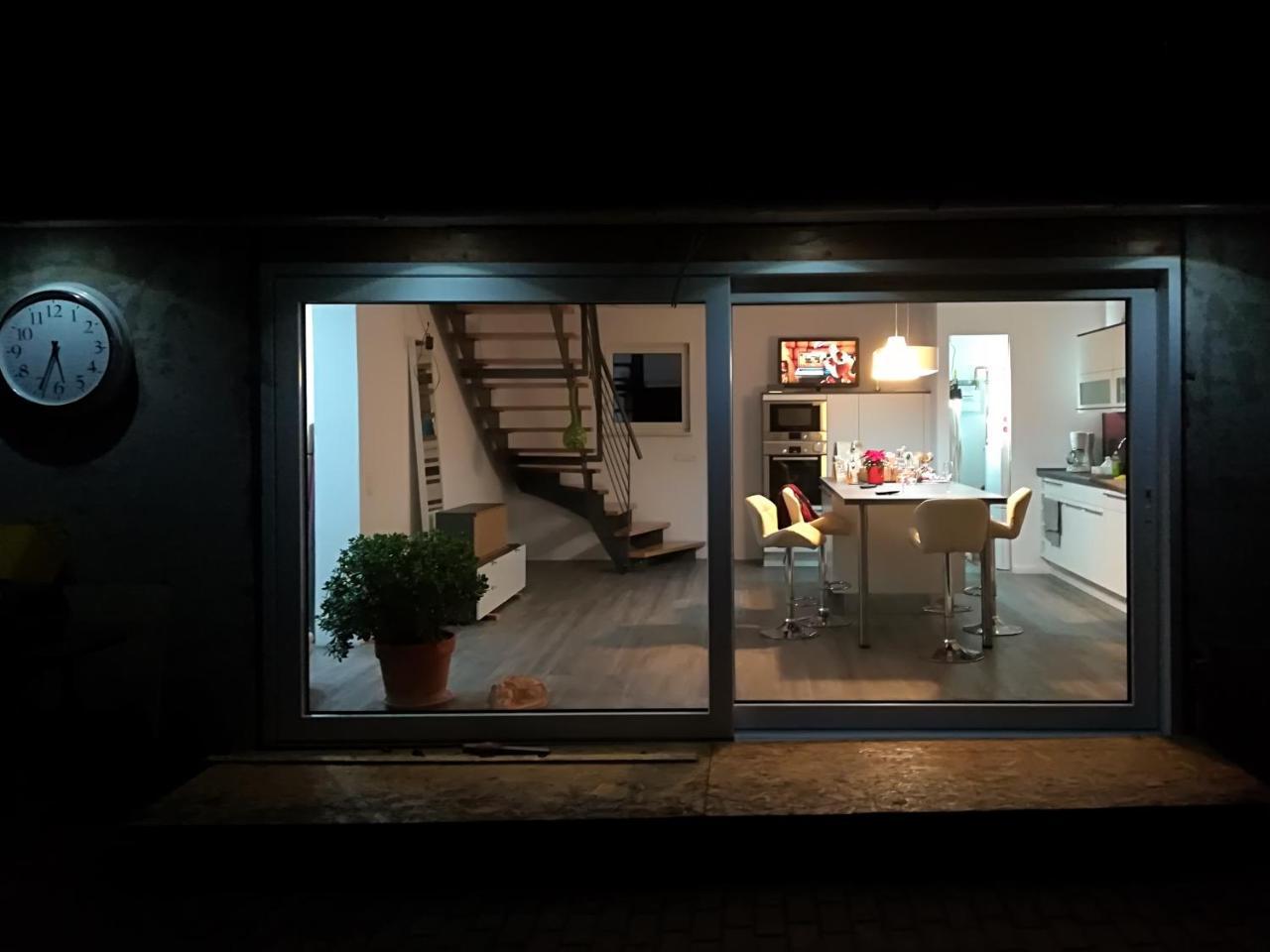 Ferienhaus Goermer Mit Wasserbett Schmölln Kültér fotó